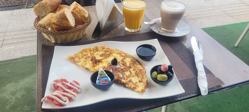 فندق سنترال 4