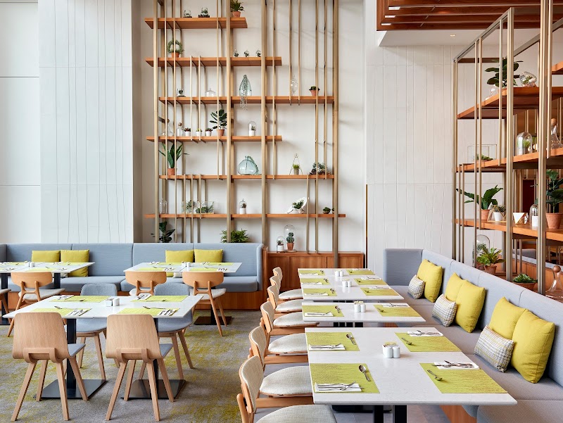 مطعم معًا وشركاه