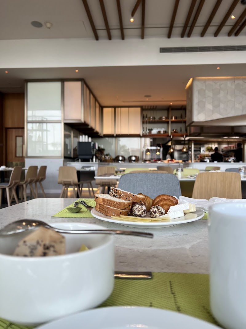 مطعم معًا وشركاه 2