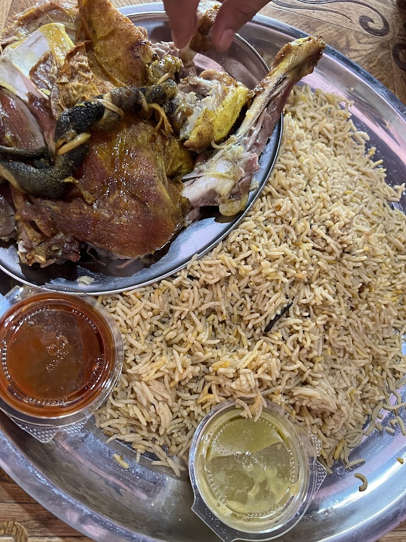 مطعم المهرة 4