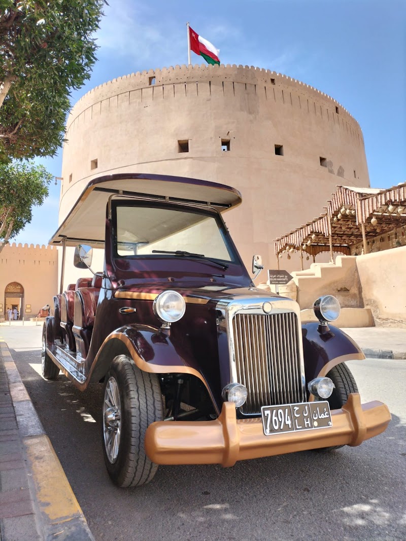 جولات نزوى القديمة للسياحة