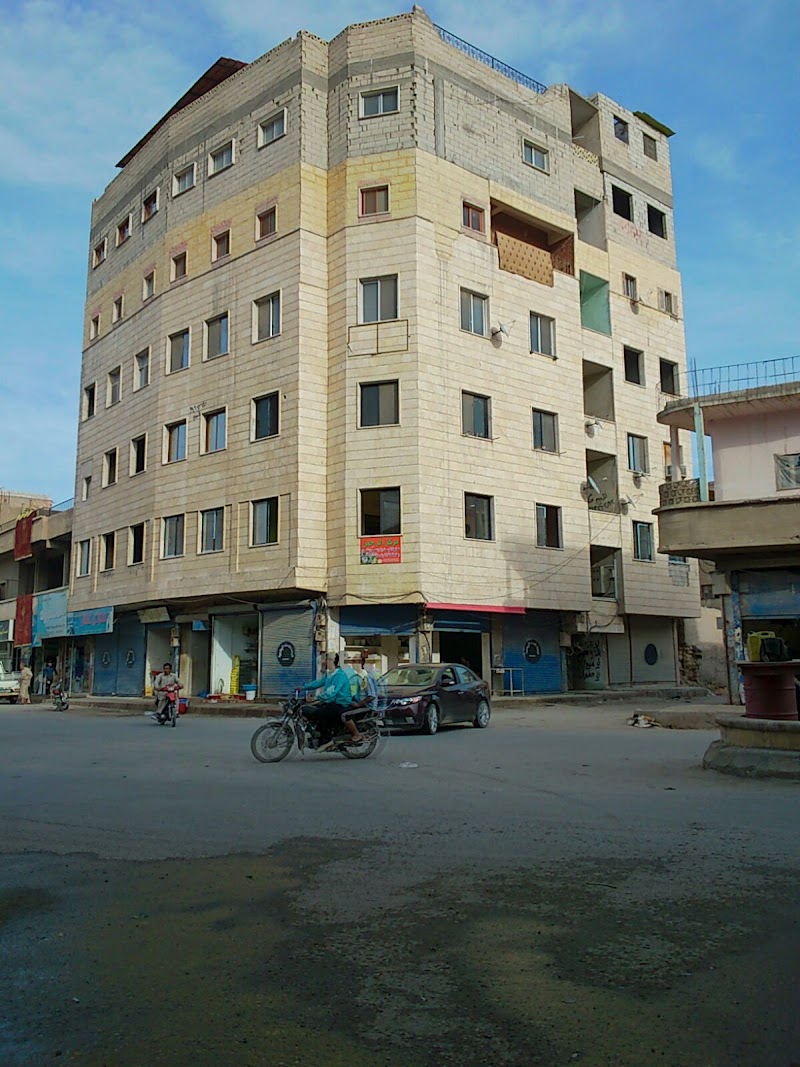 سوق المزرعة 4