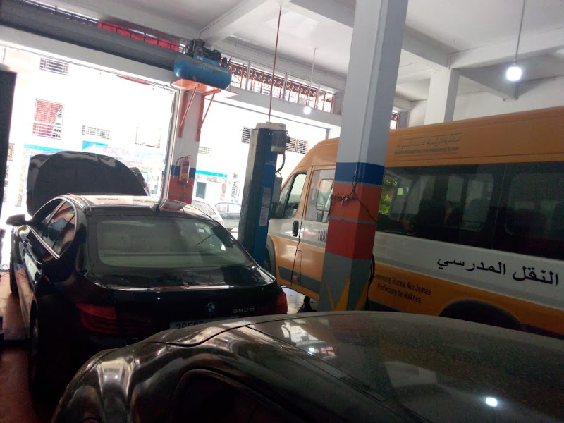 جراج ميكانيكي سريع للسيارات 4