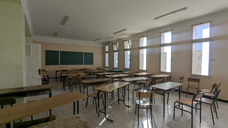 كلية العلوم و التكنولوجيا قسنطينة 4