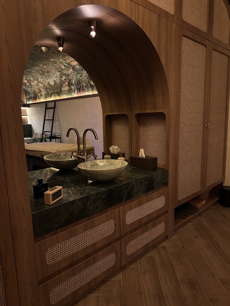 رين فورست بارك سبا للرجال برج جاسم 4