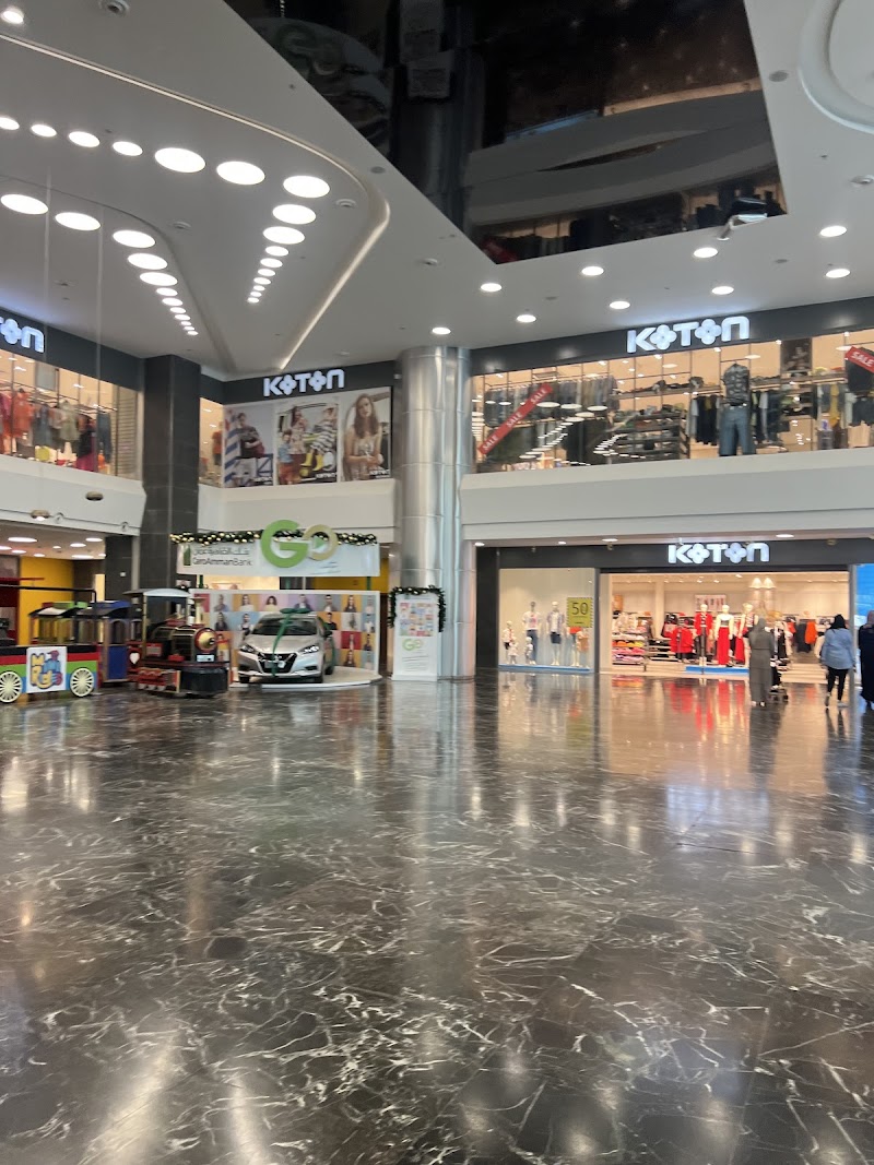 لاكاسا مول 8