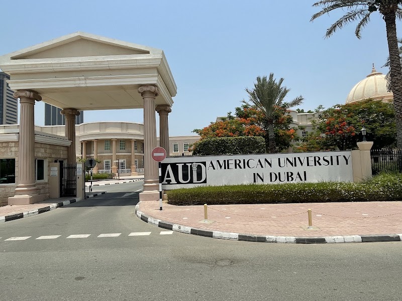 الجامعة الأمريكية في دبي 3