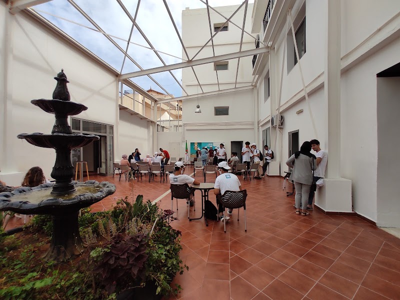 HIS - المعهد العالي للعلوم 4