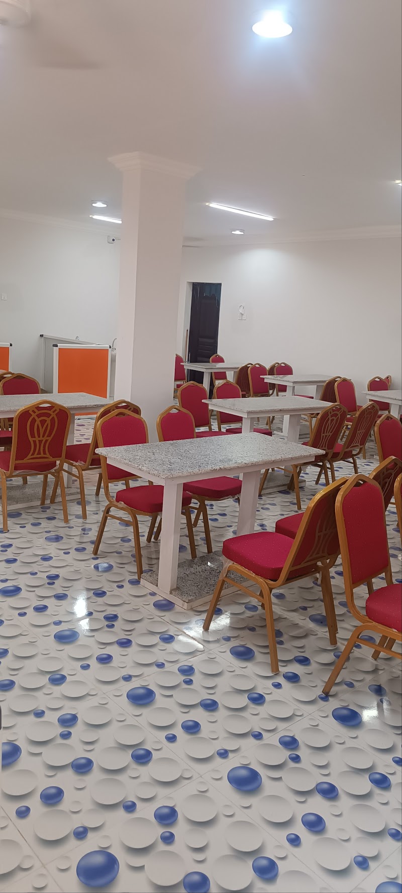 كفتريا الدسمة كسلا لي جميع المأكولات