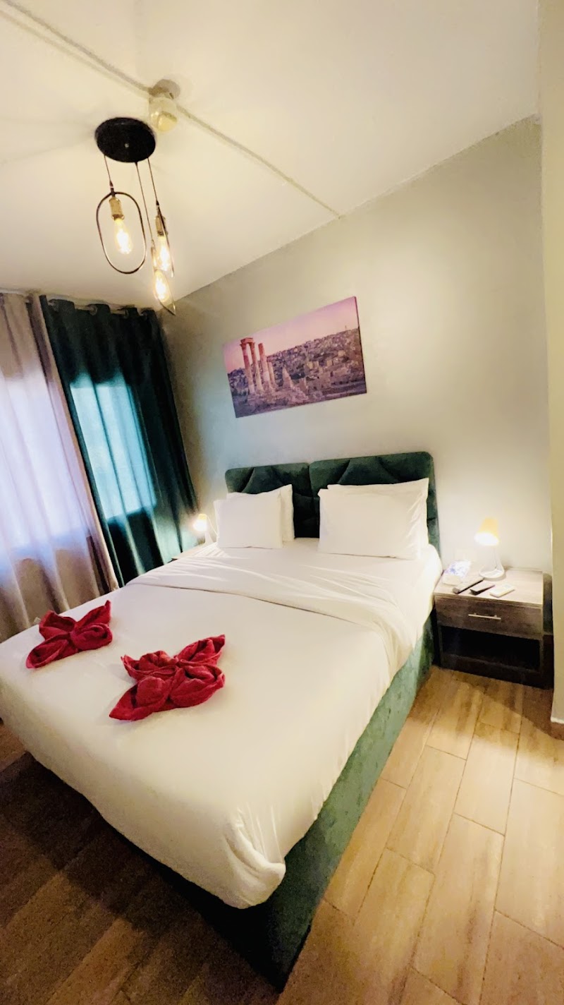 فندق ساندرا 4