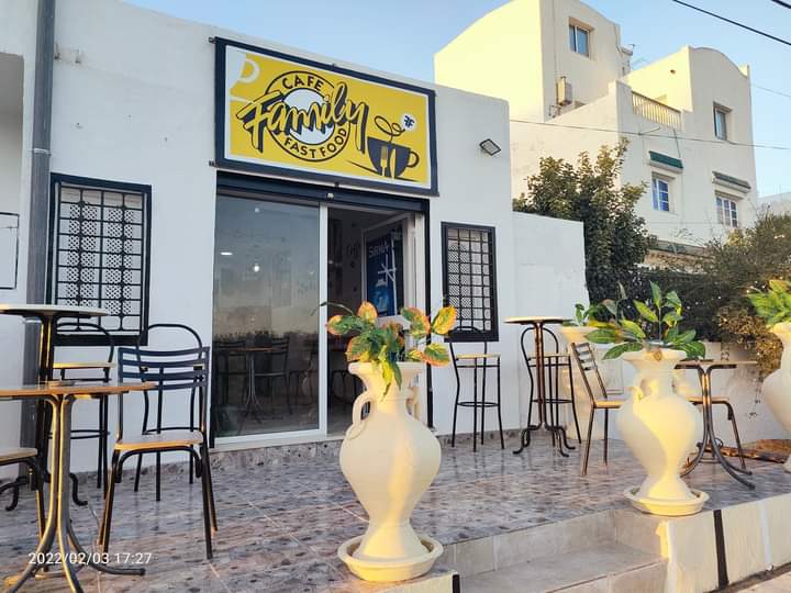 كافيه العائلة