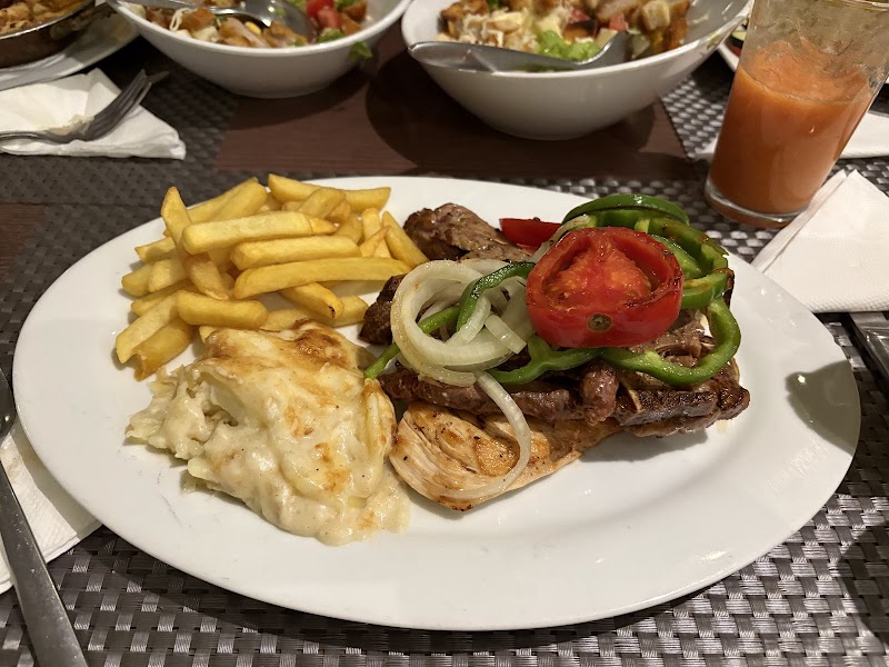 مطعم تفاريت 4