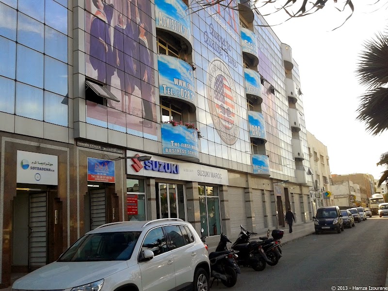 مدرسة إما للأعمال 3