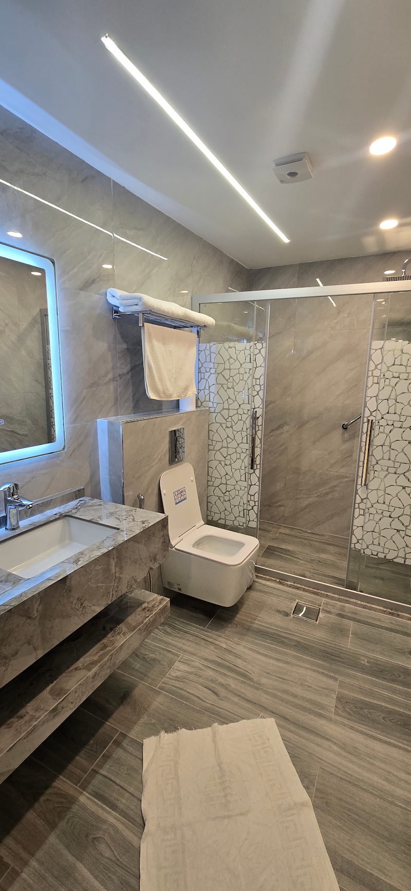 فندق سبعة أيام 4