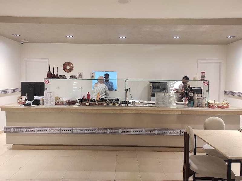 مطعم نشمية - Nashmiya restaurant