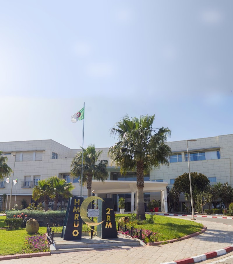 مستشفى الجامعة العسكرية الإقليمي بوهران 2