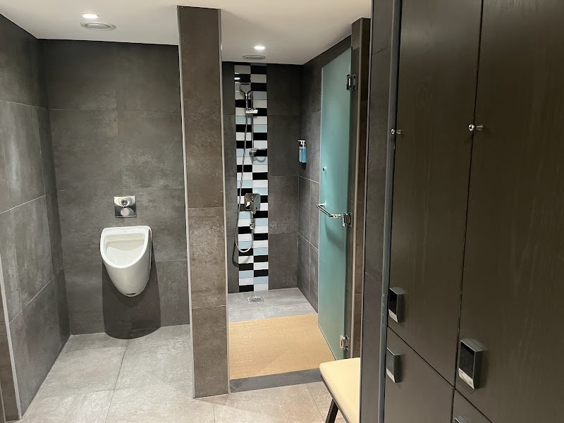 سنترو مادا عمان 4