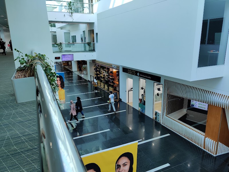 جامعة الخليج للعلوم والتكنولوجيا 4