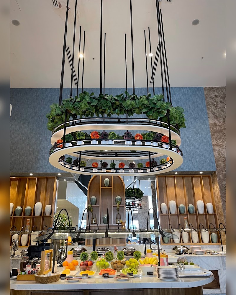 مطعم ميد - فندق كانتونال باي واريك الرياض