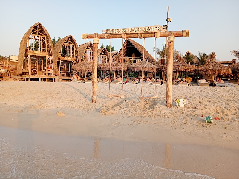 كايت بيتش سنتر 2