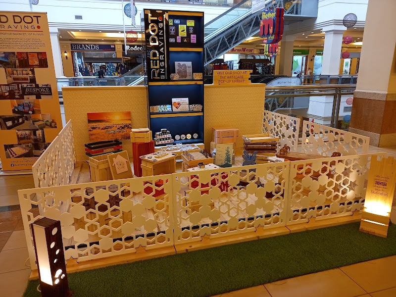 مركز تسوق ويستجيت 4