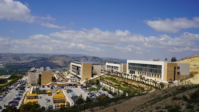 جامعة عمان العربية