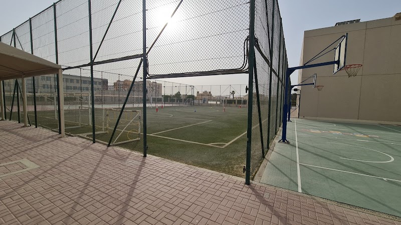 مدرسة أكاديمية عجمان 4