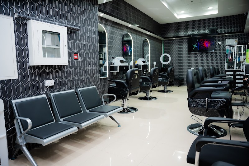 صالون الرجال الأفارقة - دبي