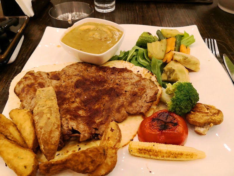 مطعم تشيلو 4