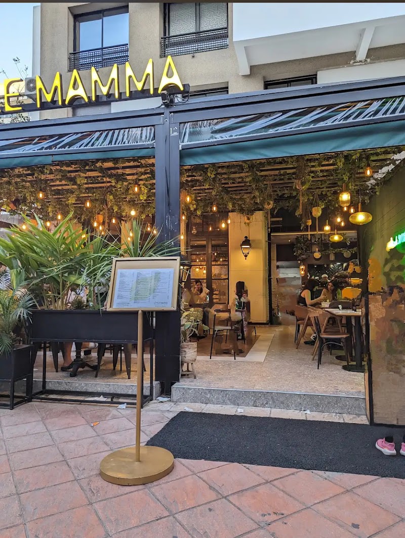 ماما الصغيرة