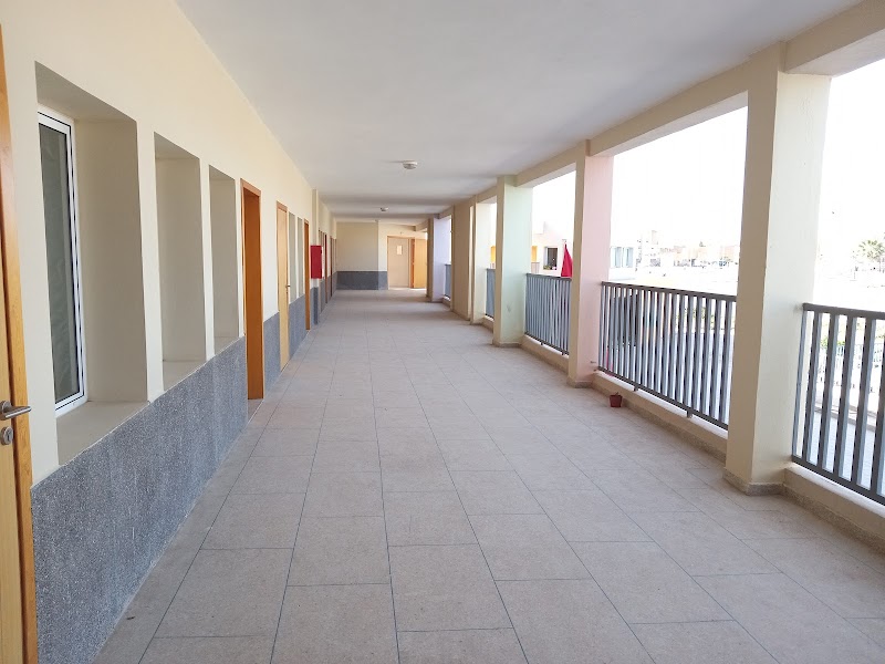 مدرسة المنظار الجميل 3