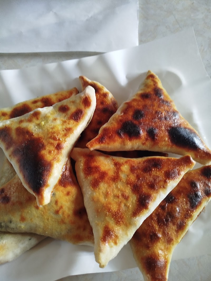 مطعم سندويشة شيش