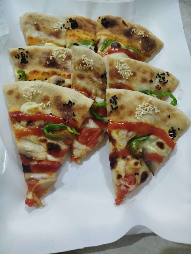 مطعم سندويشة شيش 2