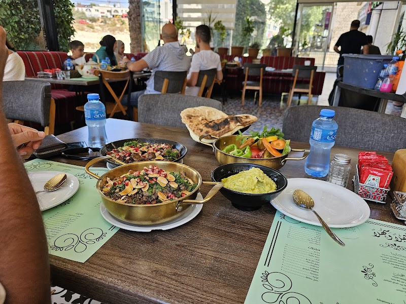 مطعم خميس رام الله 7