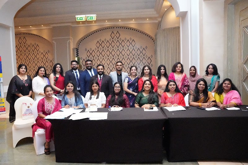 كلية لندن الأمريكية سيتي - التعاون، تجارة-2 3