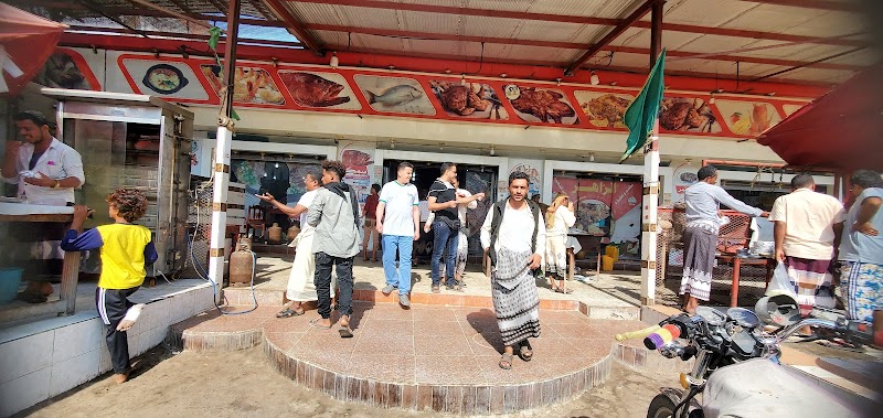 مطعم ومخبازة الزاهر للمأكولات الشعبية 4