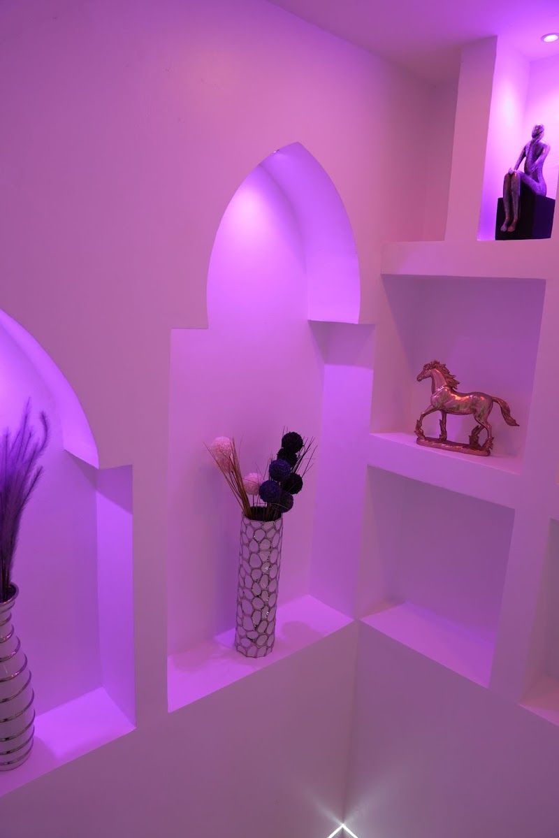 أول سبا: كوايفور وأستتيك 4