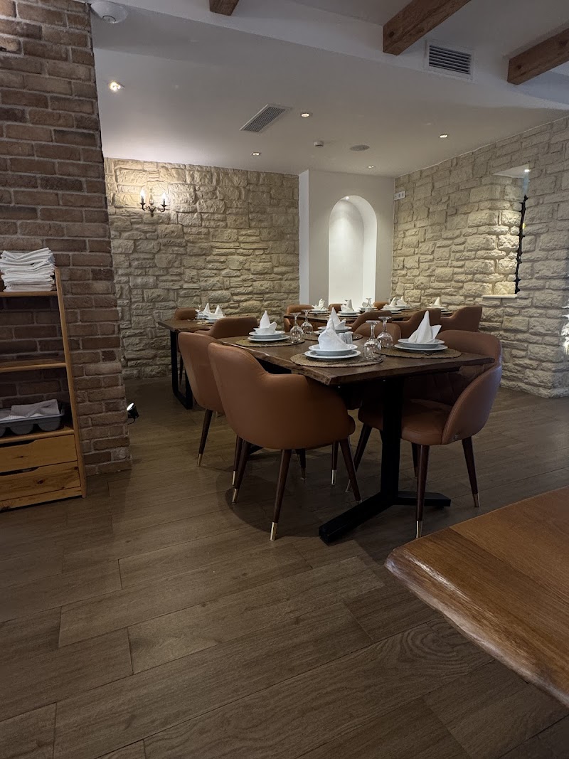 مطعم البحر الأبيض المتوسط