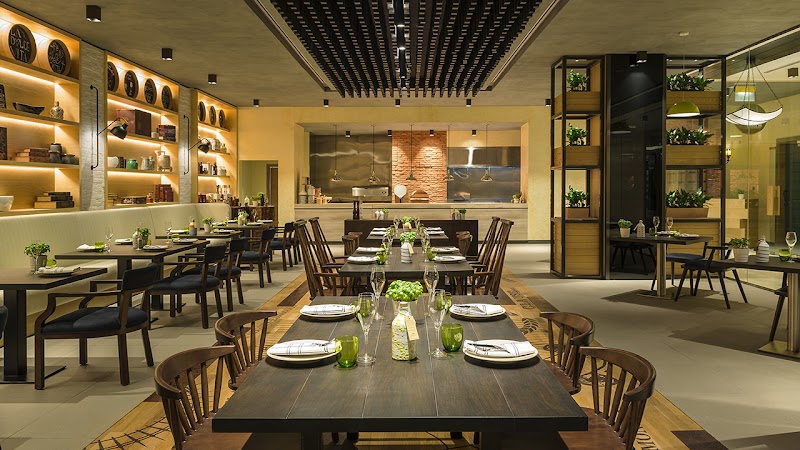 مطعم فيليني