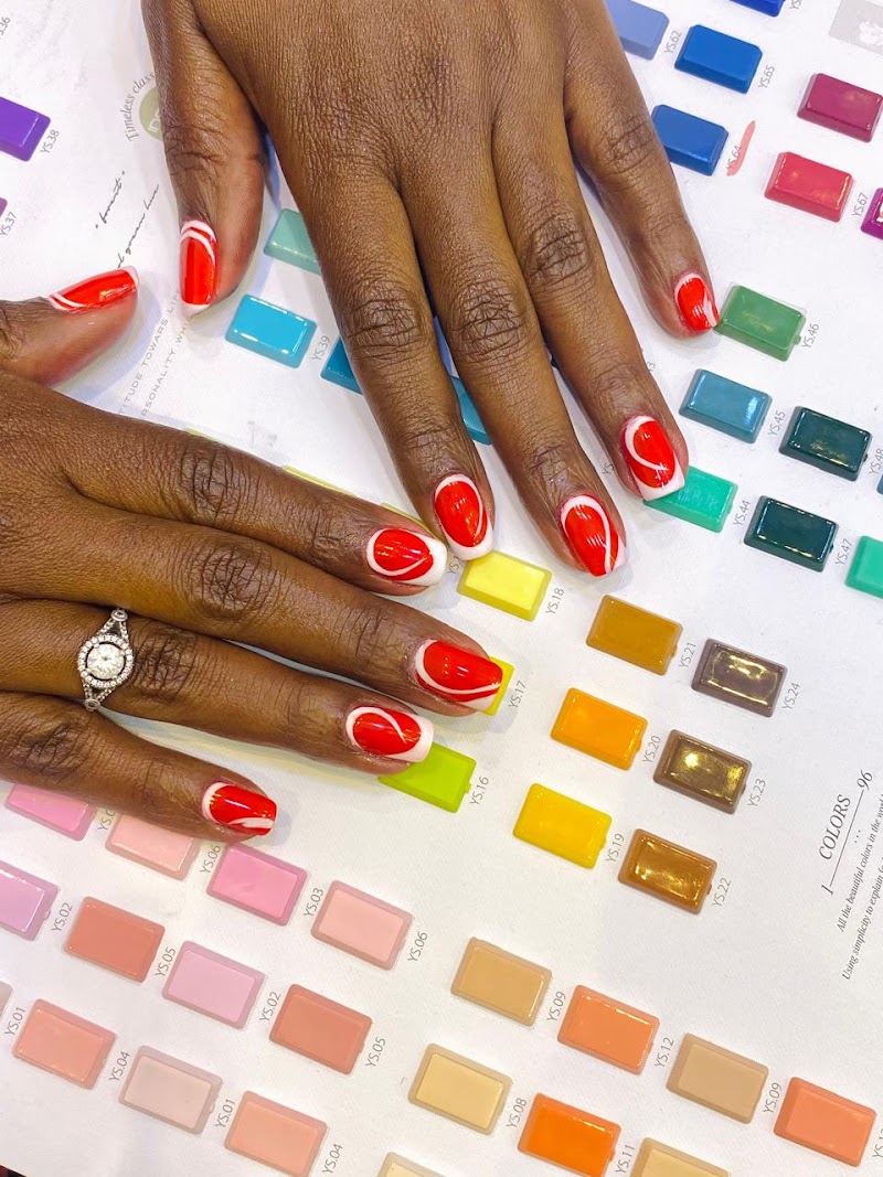 رفيقة تجميل @مول أم القيوين 4