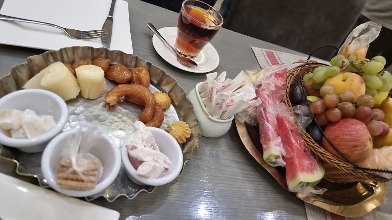 مطعم ورد الشام 2