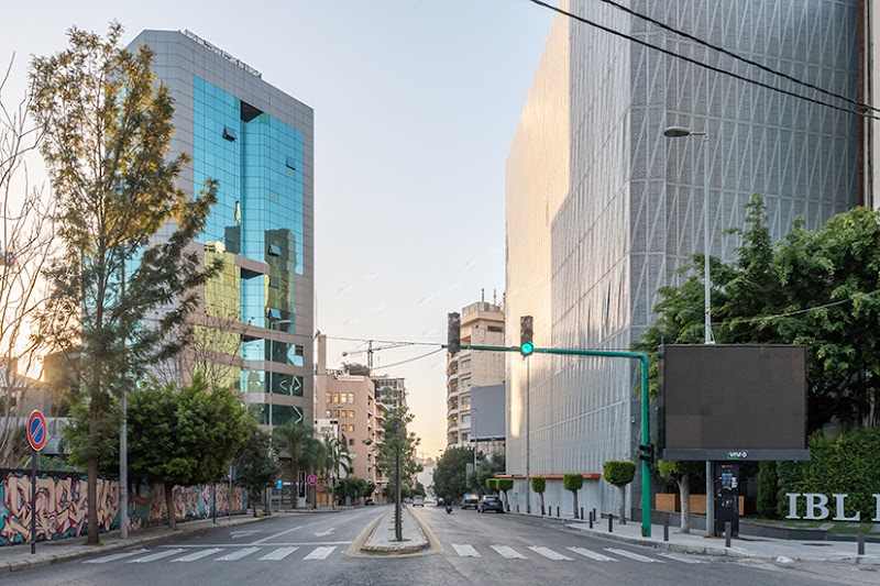 المقر الرئيسي لبنك أي بي إل 2