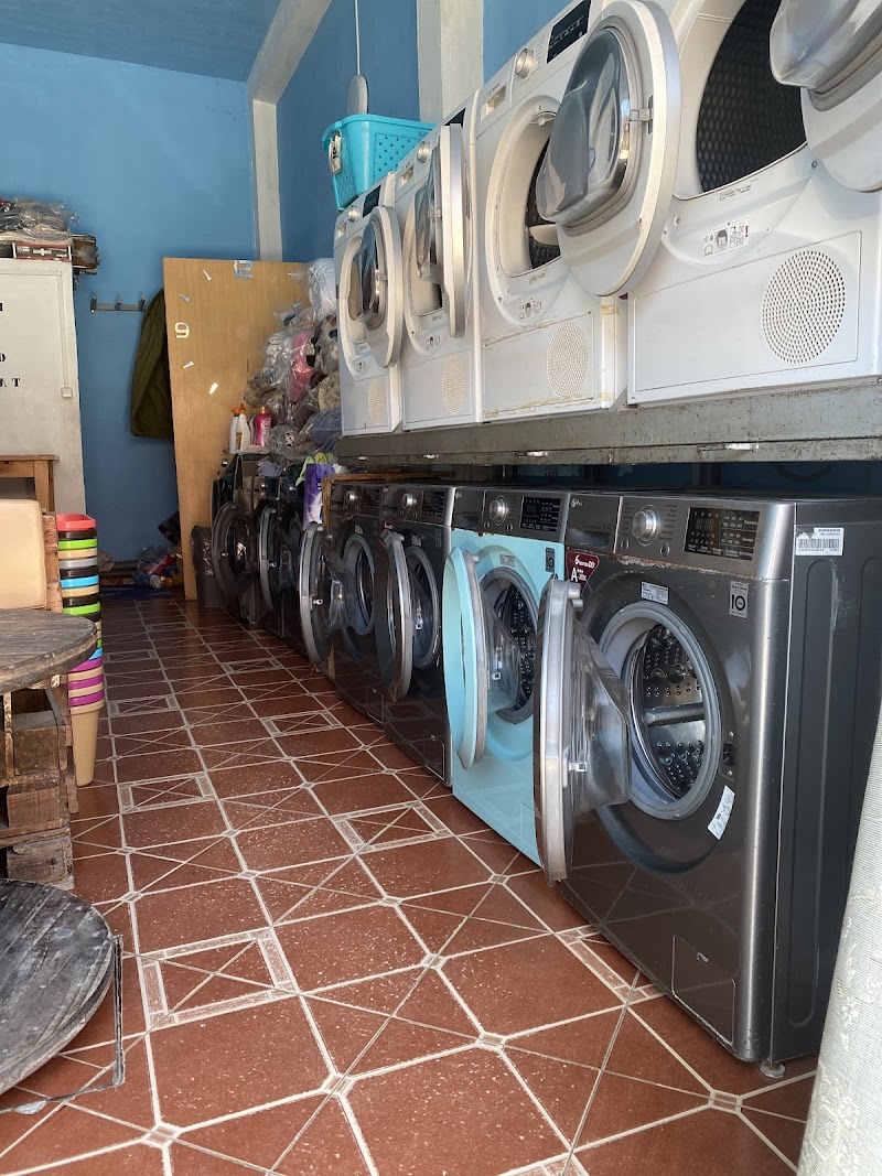 خدمة غسيل مسنانه 2