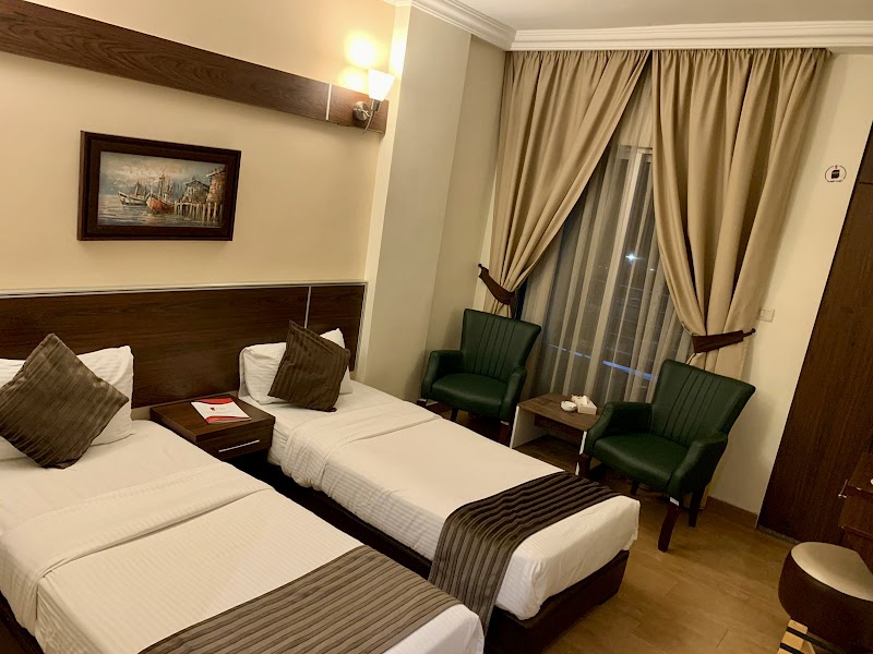 فندق الرئام 2