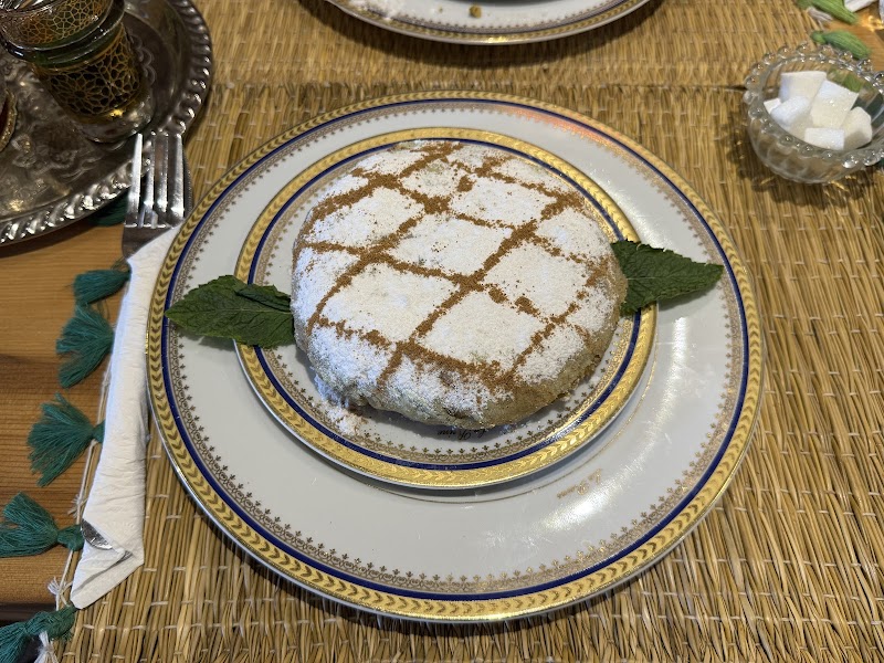 أصدقاء غريبون 3