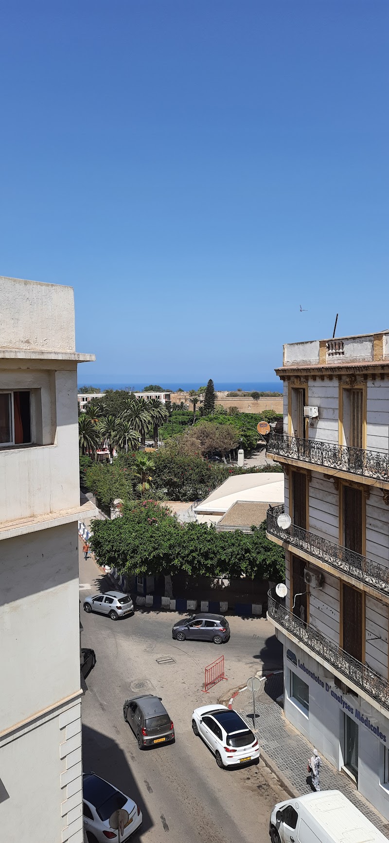 العيادة سانت آن 2