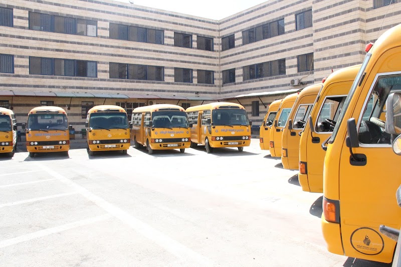 رياض ومدارس جامعة الزرقاء - الإدارة العامة 2