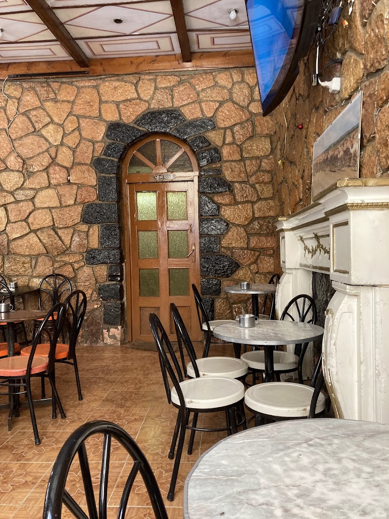 باستيتشيريا موديرنا 4