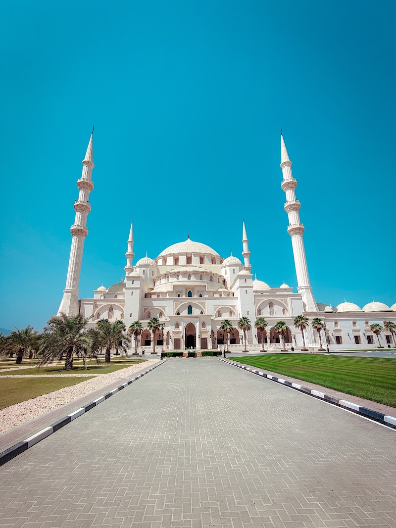 جامع الشيخ زايد الكبير - الفجيرة