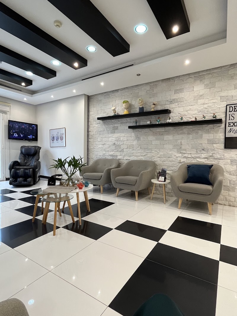 المركز الطبي الكندي 3